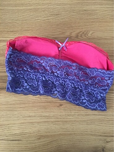Penti Bayan bralet