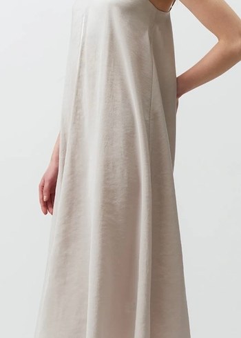 Bej Bol Kesim V Yaka Askılı Elbise - Görsel 3