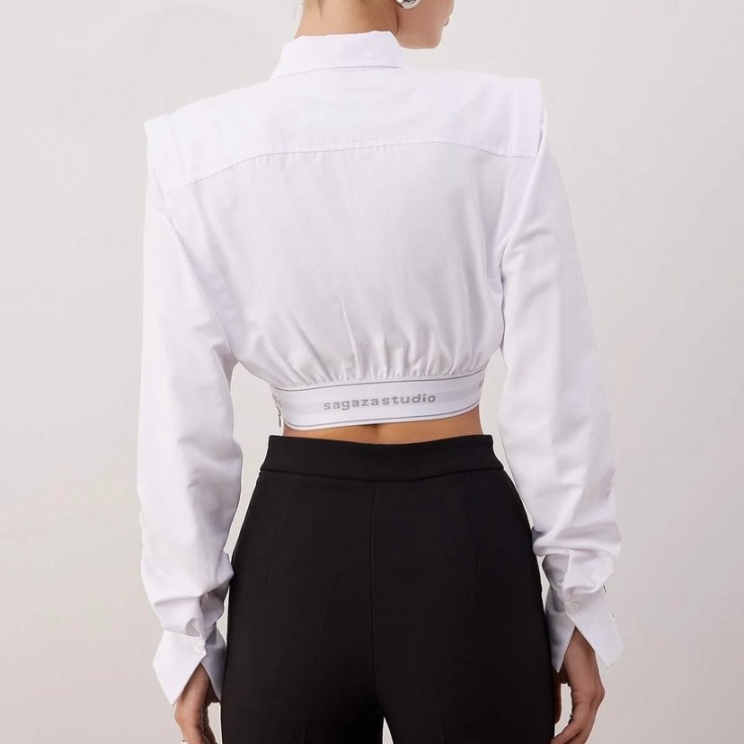 Beyaz Düğmeli Kadın Gömlek - Görsel 3