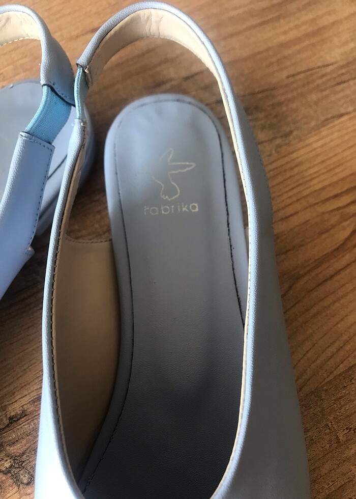 Fabrika marka ayakkabı - Görsel 3