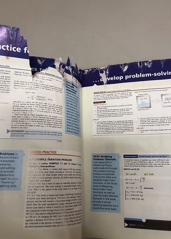 University Physics with Modern Physics Kitap - Görsel 3