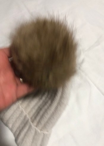 Kürk Detaylı Bej Kadın Bere - Görsel 3