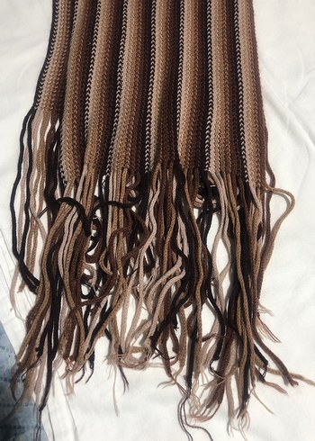 Kahverengi Ponponlu Örgü Kadın Bere ve atkı - Görsel 4