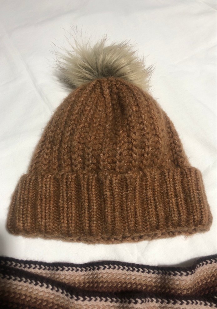 Kahverengi Ponponlu Örgü Kadın Bere ve atkı - Görsel 2