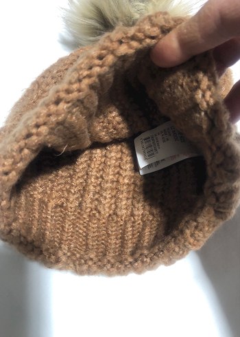 Kürk Detaylı Kadın Bere - Görsel 3