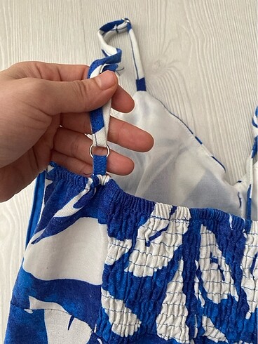 Askılı midi elbise - Görsel 9