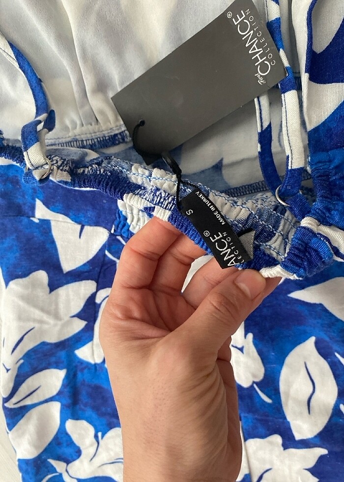 Askılı midi elbise - Görsel 4