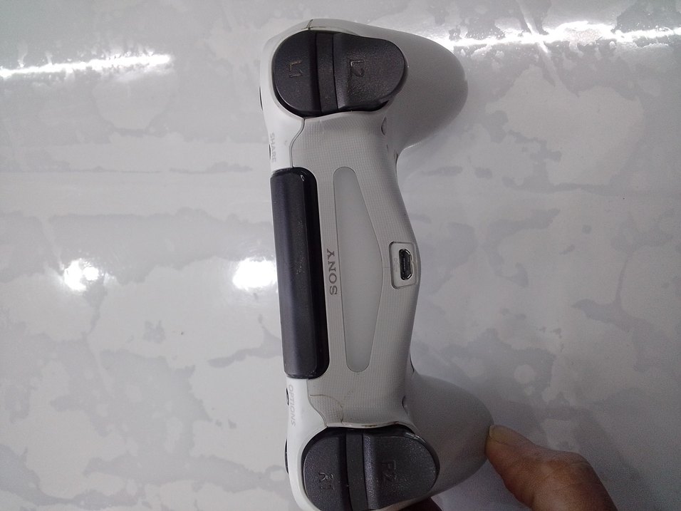 Beyaz PlayStation Kablosuz Oyun Kumandası orjinal sony - Görsel 2