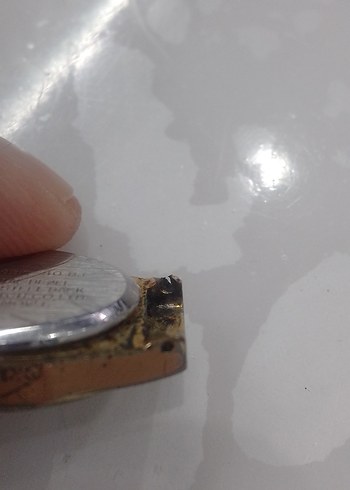 Altın Renk Vintage Kadın Saati Kordonlu fotoda göründüğü gibi - Görsel 4