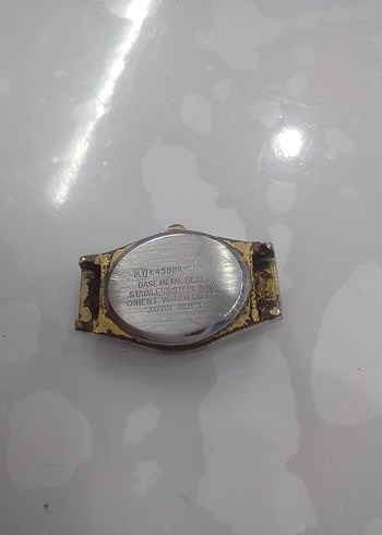 Altın Renk Vintage Kadın Saati Kordonlu fotoda göründüğü gibi - Görsel 2