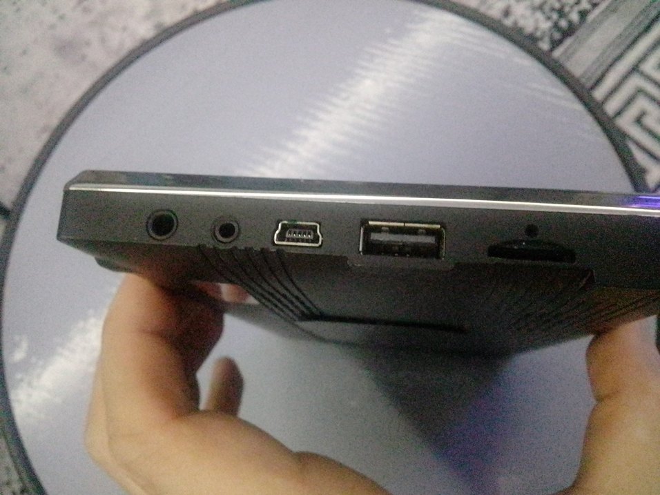 Navitech Siyah navigasyon ve televizyon özelliği var - Görsel 4