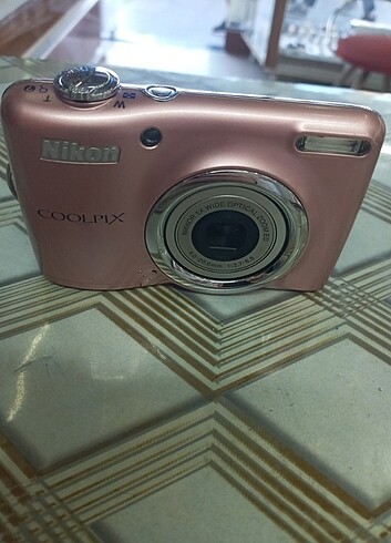 Nikon 10 megapixel fotoğraf makinesi 