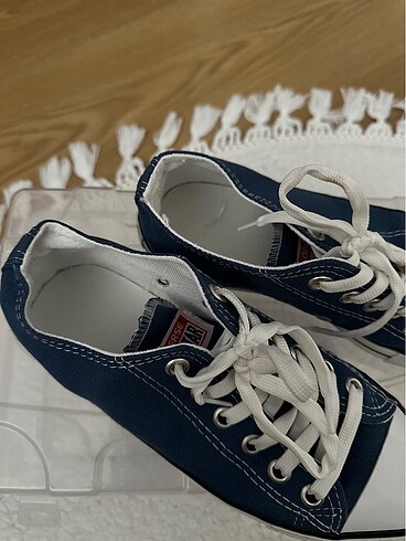 38 Beden Lacivert convers