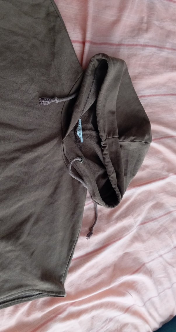 Kapüşonlu Kolsuz - Görsel 4