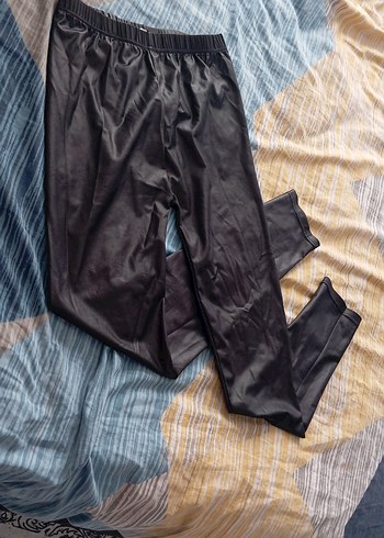 Siyah Kadın Spor Tayt - Görsel 2