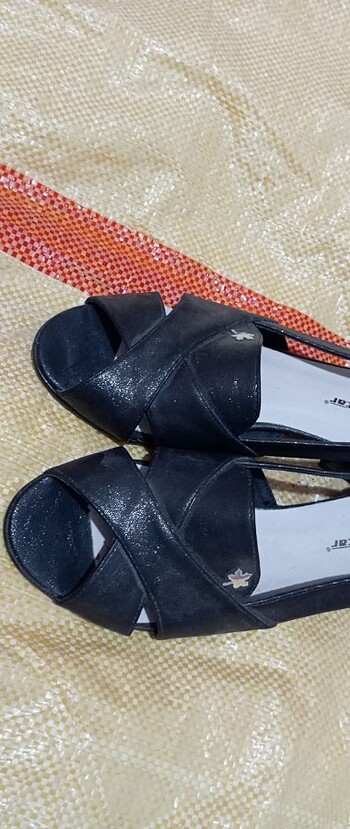 39 Beden Kısa topuklu sandalet