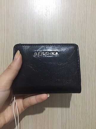 Bershka cüzdan