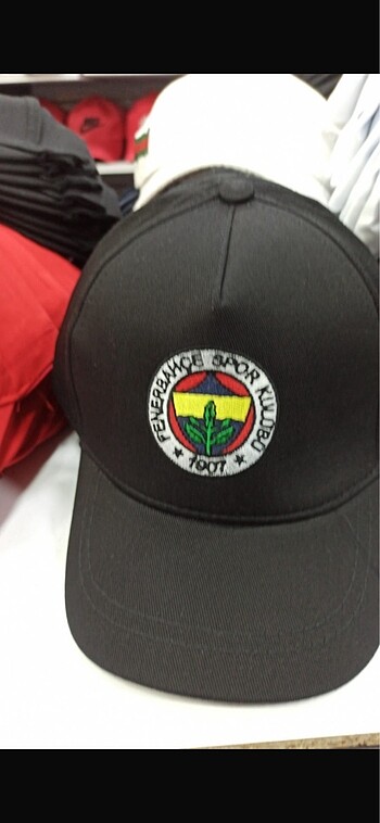 Fenerbahçe şapka