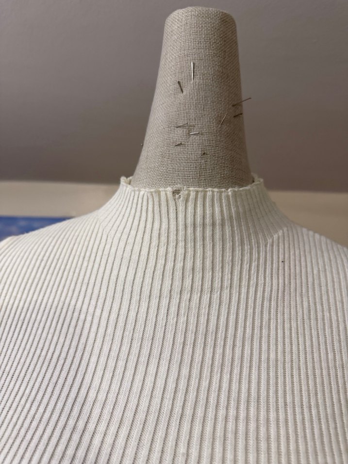 Kadın Beyaz Yarım Balıkçı Crop Triko Kazak - Görsel 2