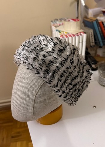 Gri Kürklü Kadın Şapka - Görsel 2