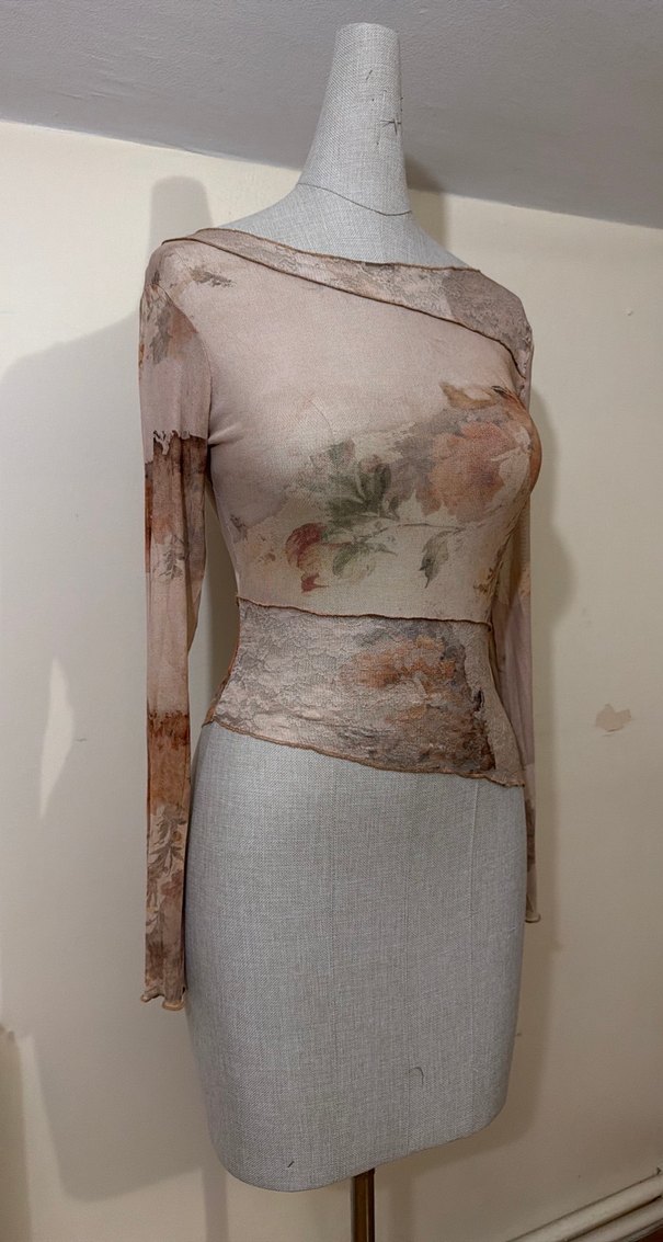 Dantel Detaylı Bej Bohem Uzun Kollu Bluz - Görsel 2