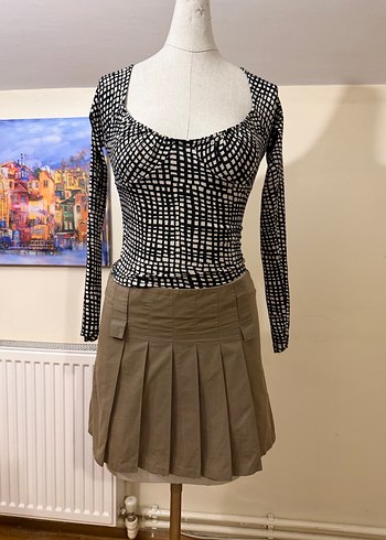 Bej Pileli Mini Etek - Görsel 4