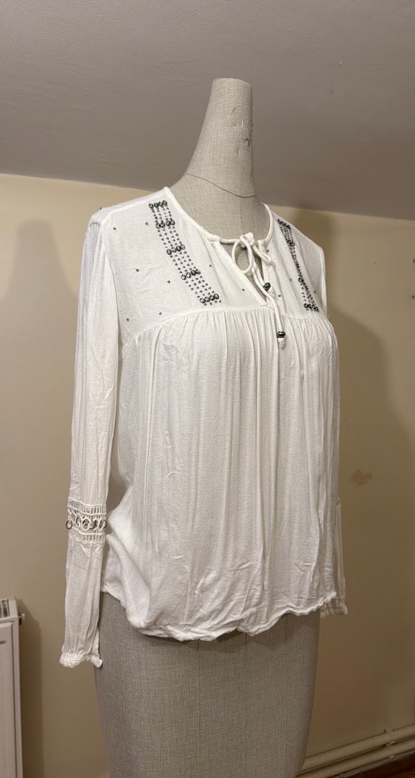 Nakışlı Beyaz Bohem Uzun Kollu Bluz - Görsel 2