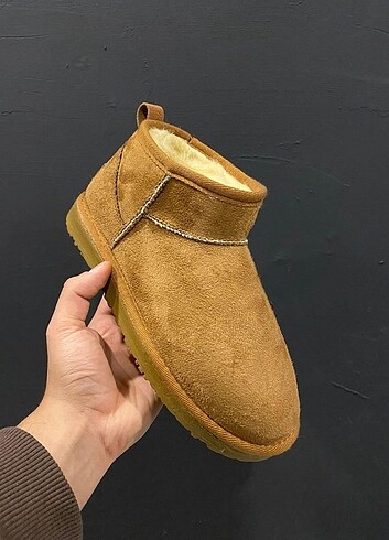 37 Beden camel Renk Ugg BOT 37 içi tüylü