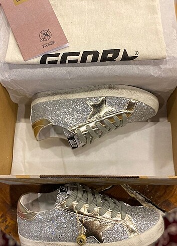 Golden Goose Deluxe Golden Goose