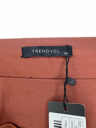 40 Beden kahverengi Renk Trendyol & Milla Uzun Elbise %70 İndirimli.