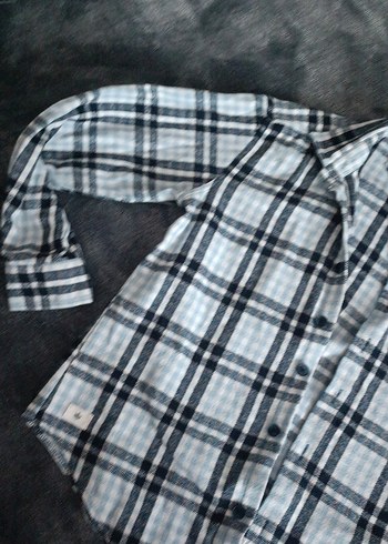 Erkek  Gri Düğmeli Kısa Kollu Gömlek - Görsel 3