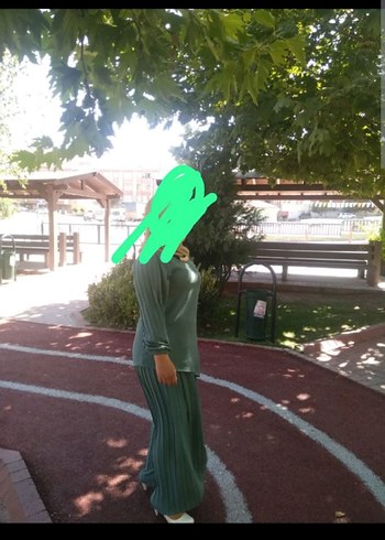 Yeşil Uzun Kollu Drapeli Uzun Elbise