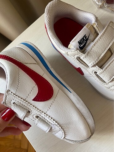 25 Beden beyaz Renk nike cortez çocuk ayakkabı