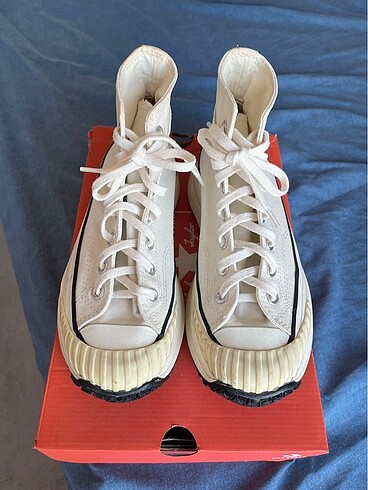 Converse beyaz sneaker