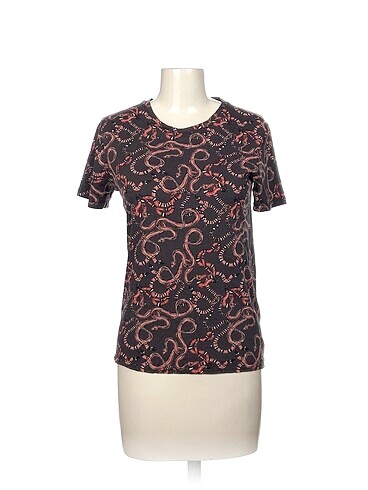 Colin's T-shirt %70 İndirimli.
