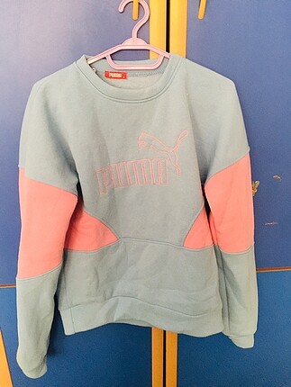 Puma Sweatshirt