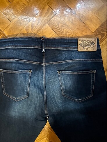 42 Beden lacivert Renk Jean pantalon (strech)