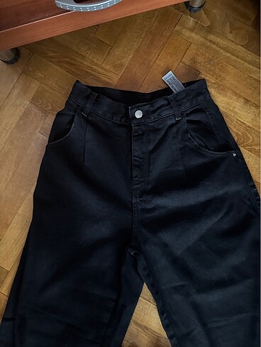 Bershka Siyah şalvar model kot bel çevresi 62 boy96 cm