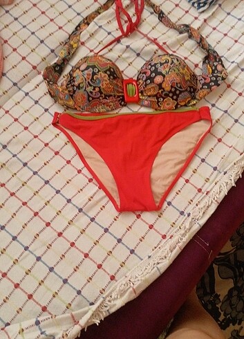 Bikini