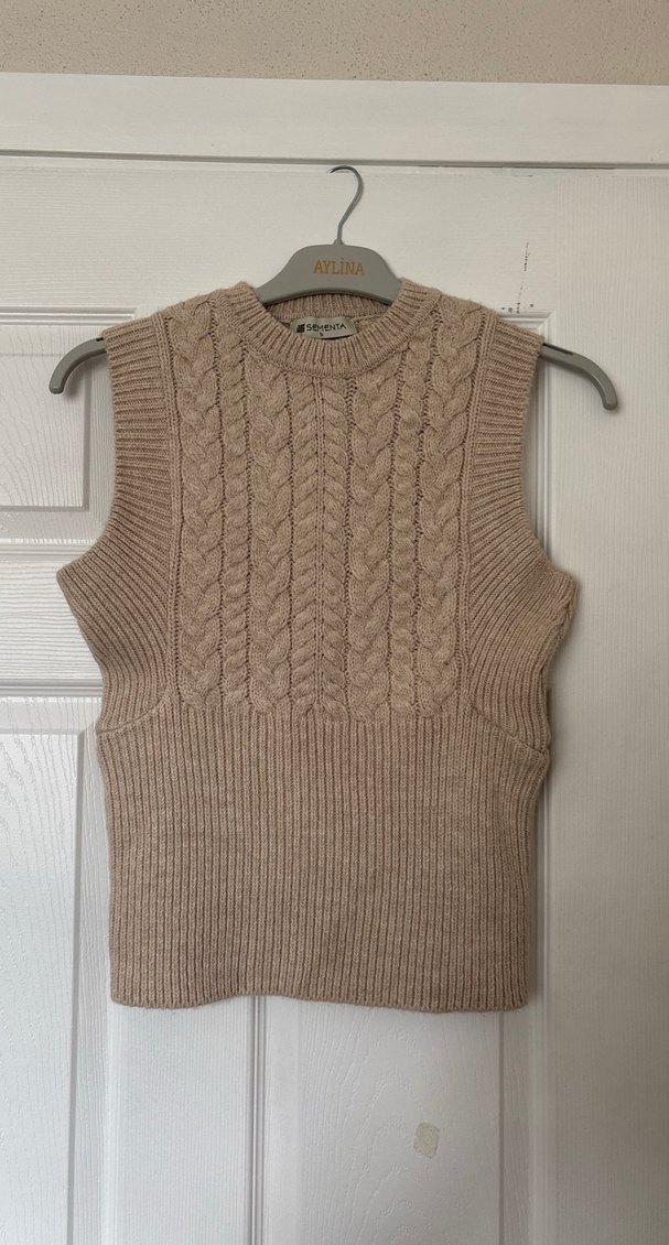 Bej Örgü Kolsuz Kadın Süveter - Görsel 3