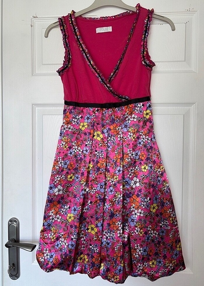 Çiçekli Elbise - Görsel 5