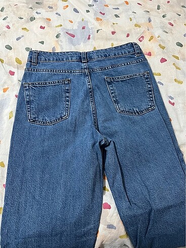 28 Beden mavi Renk MOM FİT JEANS