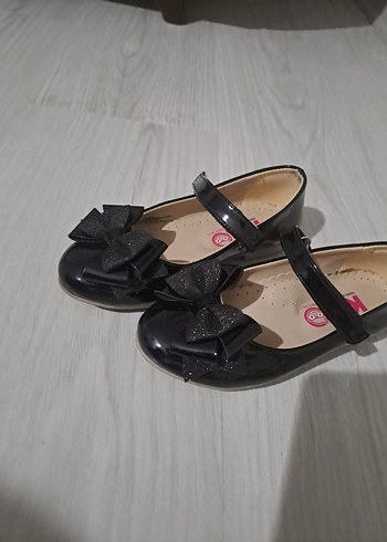 Kız Çocuk Siyah Fiyonklu Babet Ayakkabı - Görsel 2