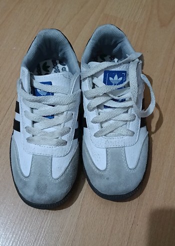 Gri Detaylı Erkek Çocuk Beyaz Sneakers