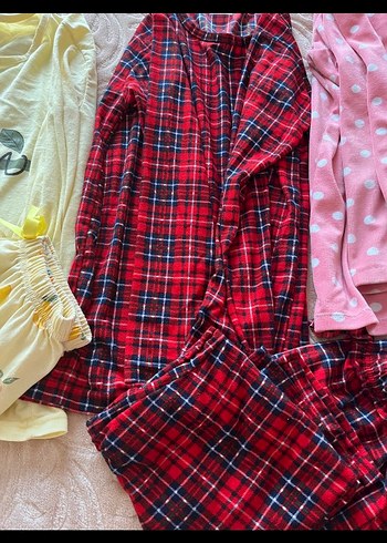 Pembe Puantiyeli Kız Pijama Takımı - Görsel 2