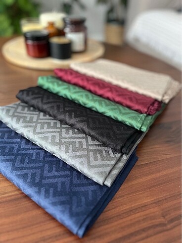 Fendi kaşmir ipek şal - Görsel 2