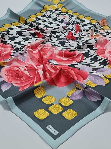 Etiketli sıfır vakko eşarplar - Görsel 5