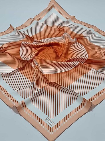 Etiketli sıfır vakko eşarplar - Görsel 8