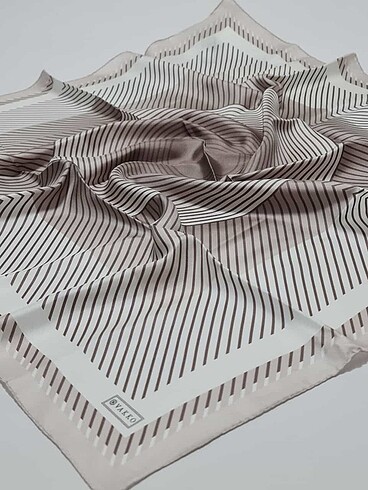 Etiketli sıfır vakko eşarplar - Görsel 9