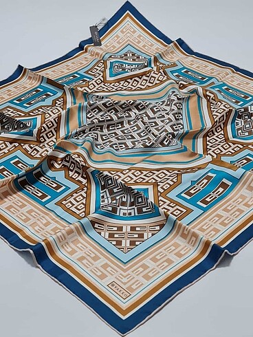 Etiketli sıfır vakko eşarplar - Görsel 16